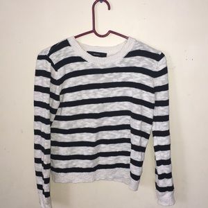 long sleeve black & white sweater